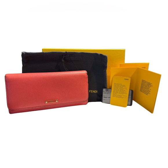 Fendi Vitello Elite Pink Continental Wallet Authentic Preloved - Picture 1 of 10